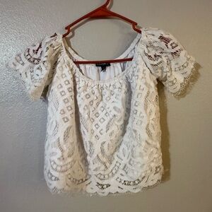 Express White Puff Sleeve Ruffled Blouse